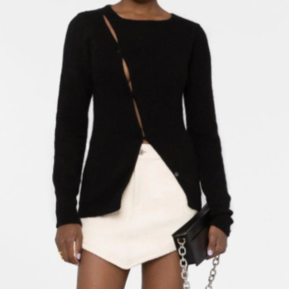 Jacquemus 〰️  La Maille Pau Asymmetric Sweater